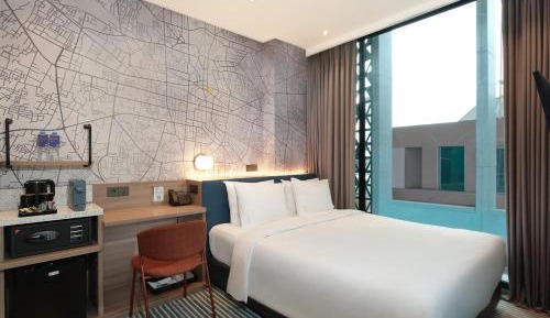 Standard Queen Room - Non-Smoking/Accessible
