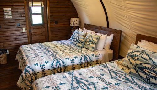 Deluxe Queen Room with Two Queen Beds