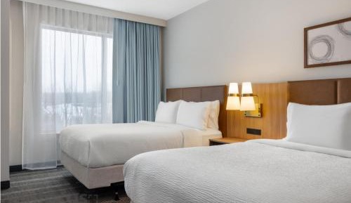 One-Bedroom Suite with Two Queen Beds