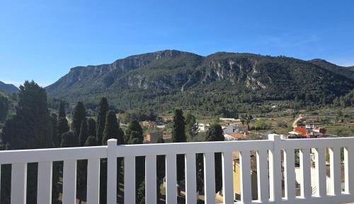 Three-Bedroom Apartment with Mountain View