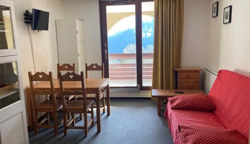 Apartment (4 Adults)