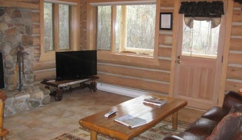 One-Bedroom Cottage - Willow