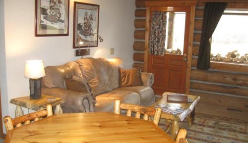 Two Bedroom Cottage - Aspen 