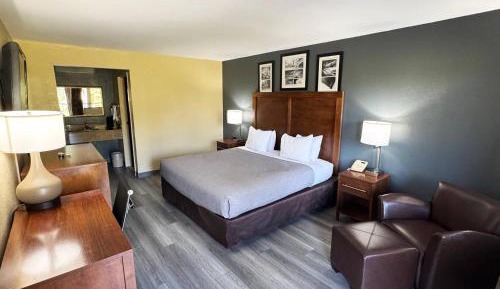 Standard King Room - Smoking