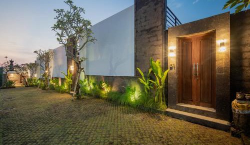 One-Bedroom Pool Villa with Private Kitchen