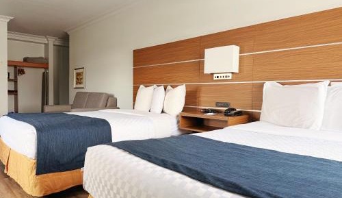 Privilege Room with Two Queen Beds - Exterior View