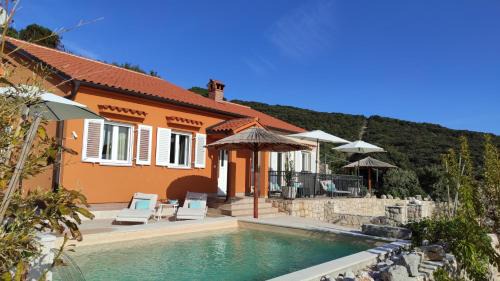 Villa with Private Pool
