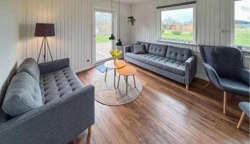 Three-Bedroom Vacation Home 