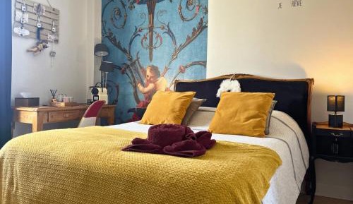Double Room with Private Bathroom