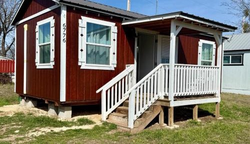 One-Bedroom House