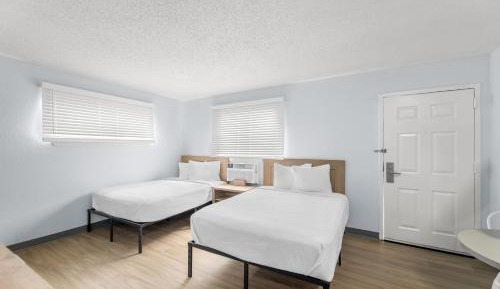 Premium 2 Full Beds