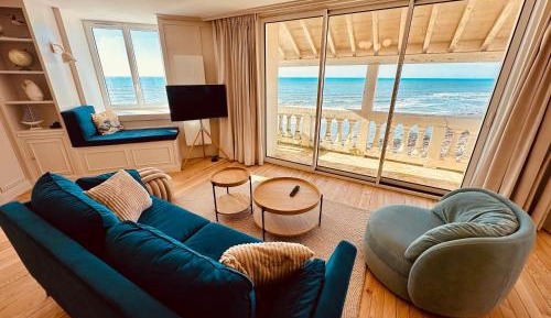 Three-Bedroom Apartment with Sea View
