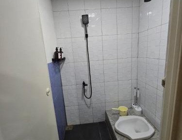 Double Room with Shared Toilet