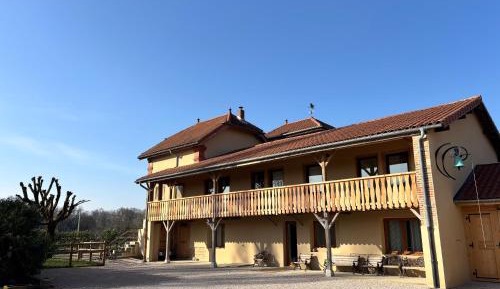 Three-Bedroom Vacation Home 