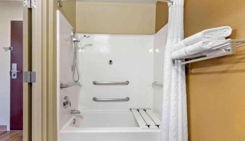 1 Queen Bed | Suite, Non-Smoking, Kitchen