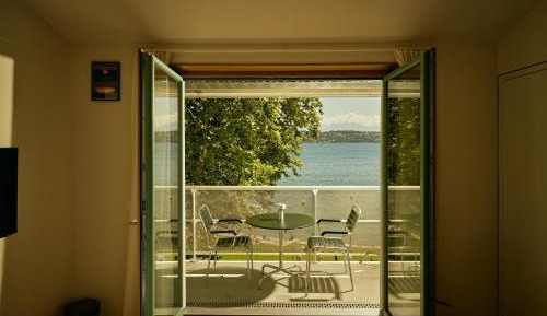 Suite with Lake View