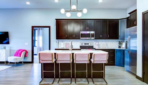 Two-Bedroom Deluxe Apartment
