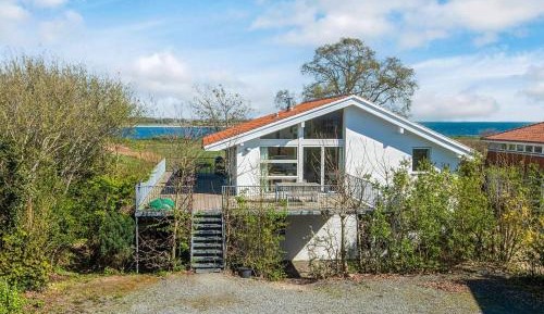 Five-Bedroom Holiday Home