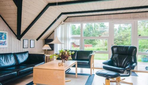 Four-Bedroom Vacation Home