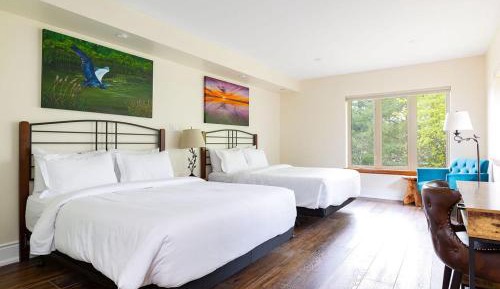 Superior Queen Room with Two Queen Beds