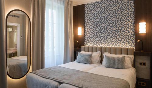 Comfort Twin Room with Grab Bar - Disability Access