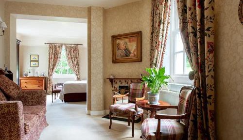 Superior Deluxe Double or Twin Room 