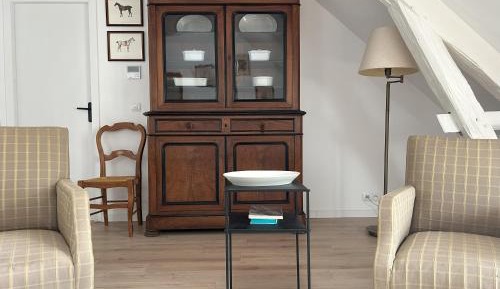 Apartment with Garden View