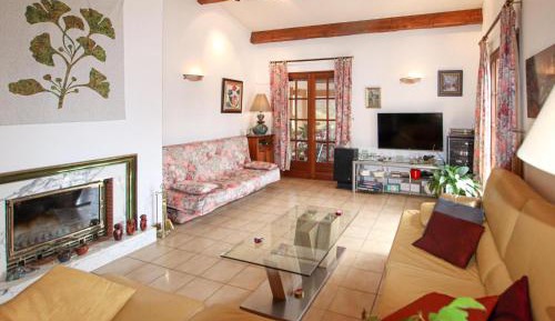 Two-Bedroom Holiday Home