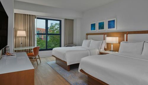 Resort View Queen, Guest room, 2 Queen, Resort view (Includes Early Entry To Disney Theme Parks)