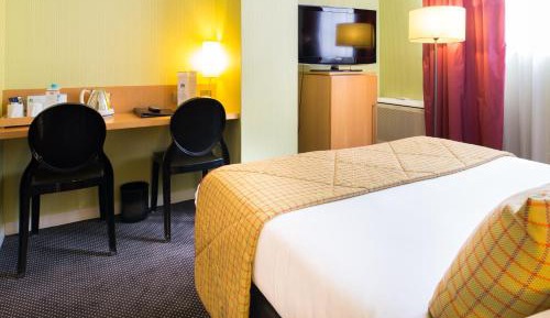 Comfort Double Room with Courtyard View