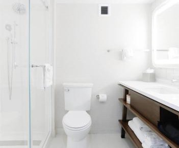 Standard Room E