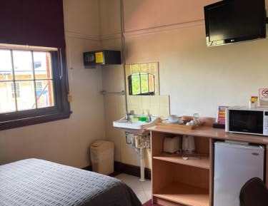 Standard Double Room with Shared Bathroom