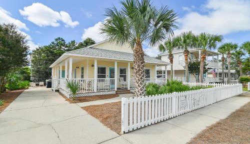 Three-Bedroom Vacation Home 