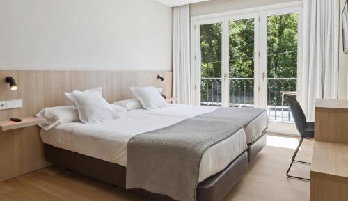 Twin Room with Terrace