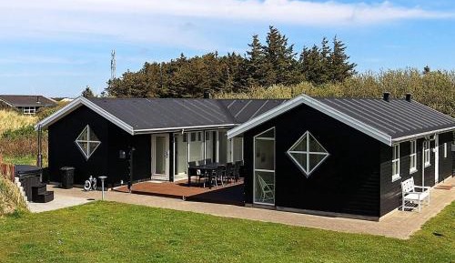 Four-Bedroom Vacation Home