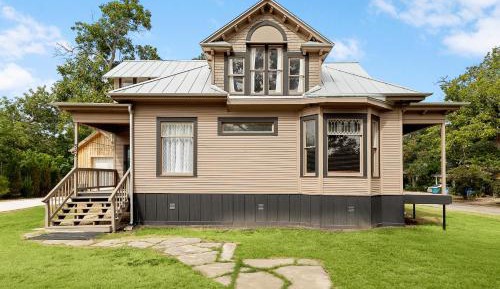 One-Bedroom House