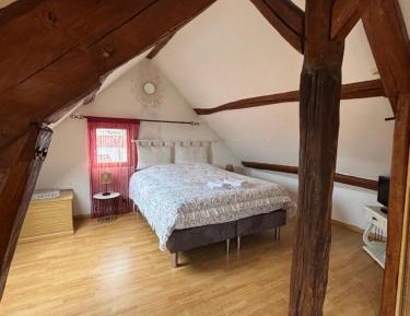 Apartment - Split Level