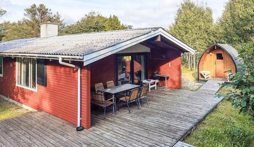 Two-Bedroom Holiday Home