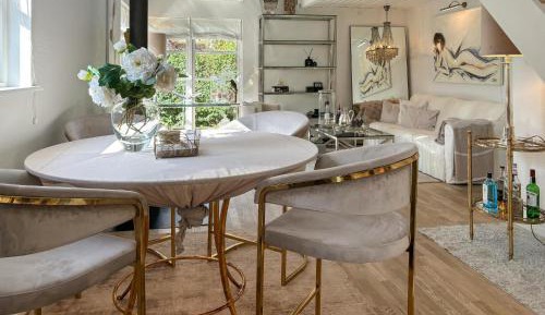 Two-Bedroom Holiday Home