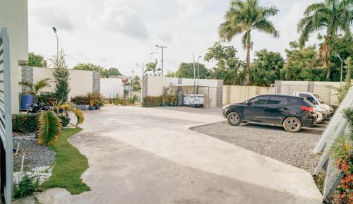 Triple Room with City View