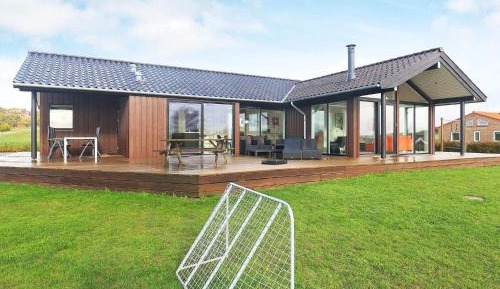 Four-Bedroom Vacation Home