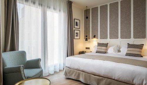 Superior Queen Room
