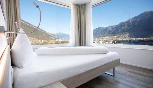 Deluxe Double Room with Mountain View