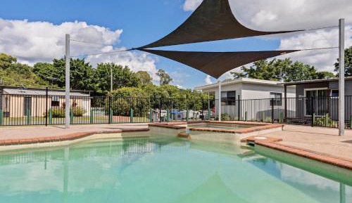 Tourist powered sites for caravans/campervans (no room)