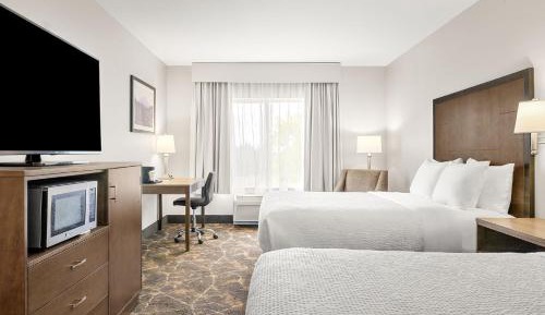 Queen Room with Two Queen Beds