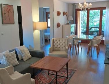 Two-Bedroom Deluxe Apartment with Balcony
