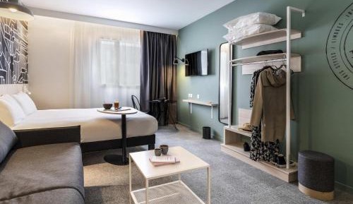 Family Suite with Sofa Bed