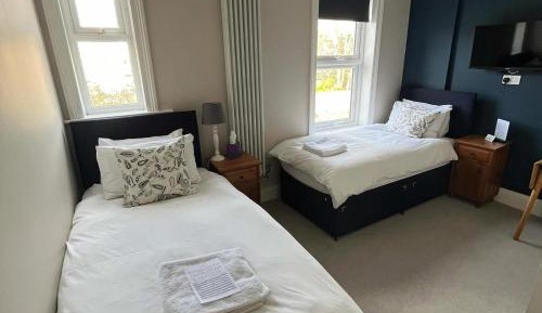 Standard Twin Room with Garden View