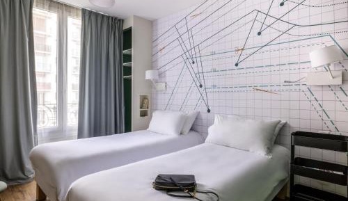 Standard Twin Room