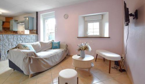 Three-Bedroom Vacation Home 